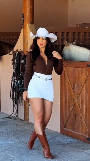 c33g-CAXIvM - Outfit of the Day - Fashion Style #fashion #style #shorts