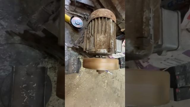 Дешевый гриндер своими руками без использования стан?