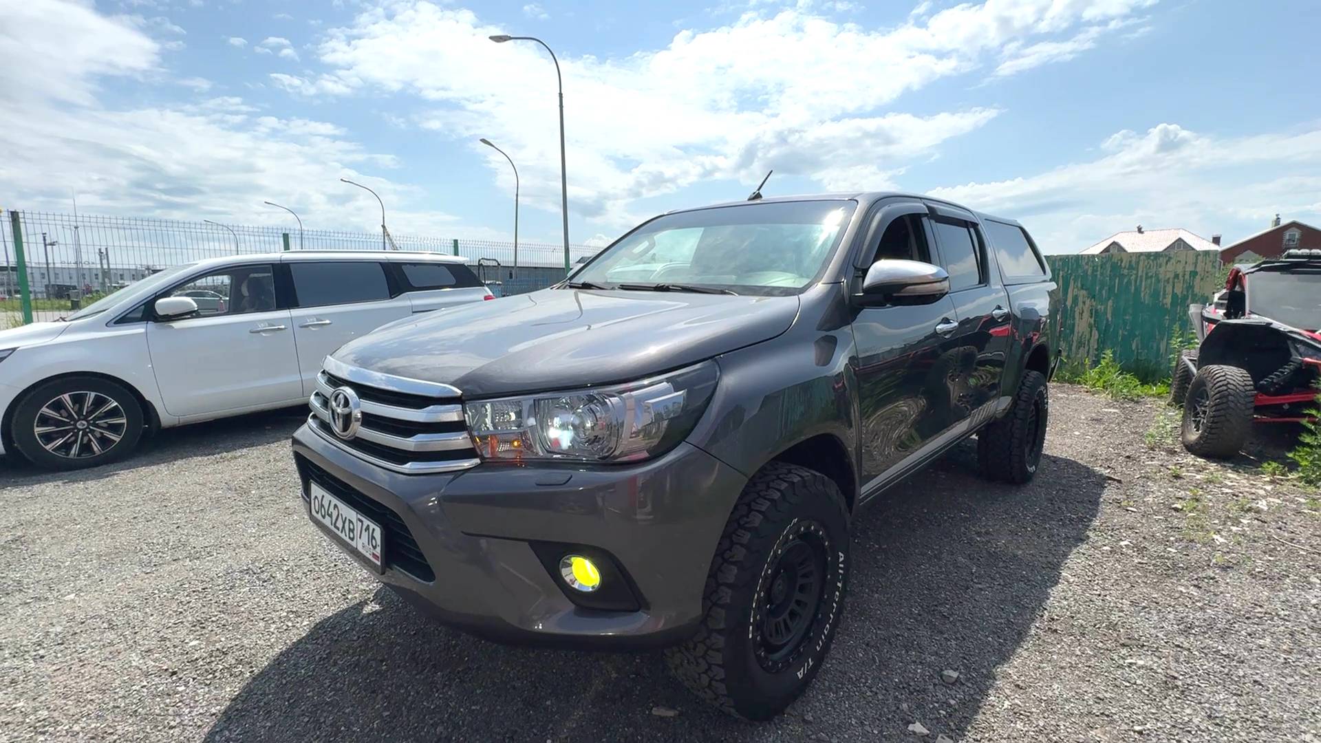 2015 TOYOTA HILUX КИБОРГ С НАДЕЖНЫМ СЕРДЦЕМ!