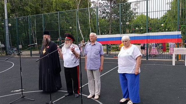 Праздничный концерт "Россия -великая держава" в хуторе Ленина