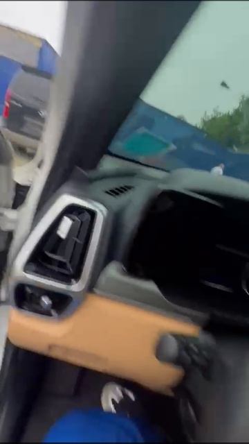 Автомобили заказчиков уже успешно прошли лабораторные испытания и таможенную очистку во Владивостоке