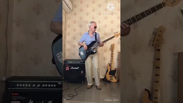Al Jarreau - Distracted (Bass cover)