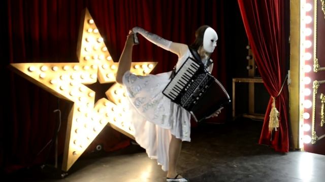 French cafe - romantic ACCORDION music (Amelie) - FRENCH MUSETTE (Tico-tico, i just call)