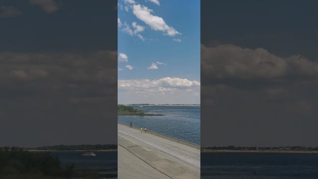 ❤️Волгоград 2025🇷🇺 Броне поезд. Танки на набережной.mp4