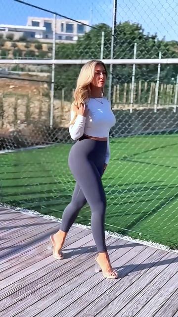 MBoy6n1pzIg - My fancy tight pants street style summer outfit idea for the day #fashion  #style #out