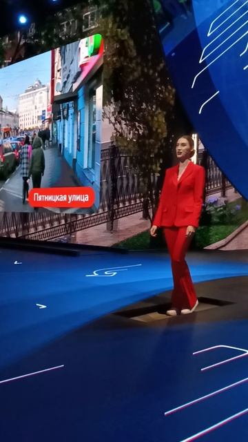 Девушка рассказывает на Фестивале-форуме Москва 2030