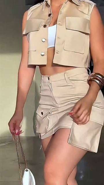 eWyaZdYEjMU - Beautiful Street Fashion Outfits Style #shorts