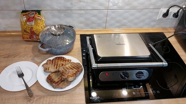 Контактний гриль, готуємо стейки