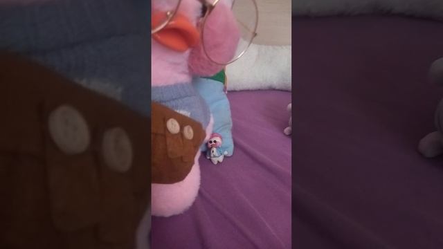 Милка делай уроки!