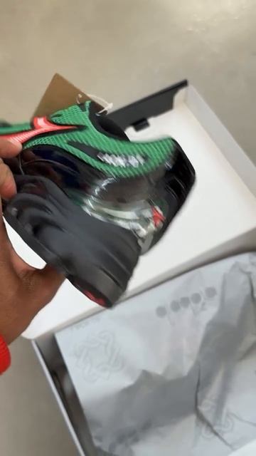 Спортивная модель Lack Of Guidance x Diadora Muthos 280