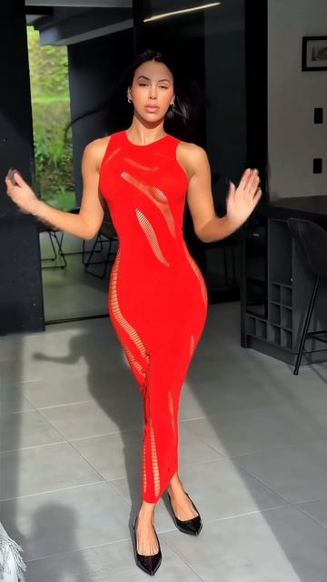 Stunning tight bodycon  dresses for a dinner date #fashion  #style #outfit #shorts