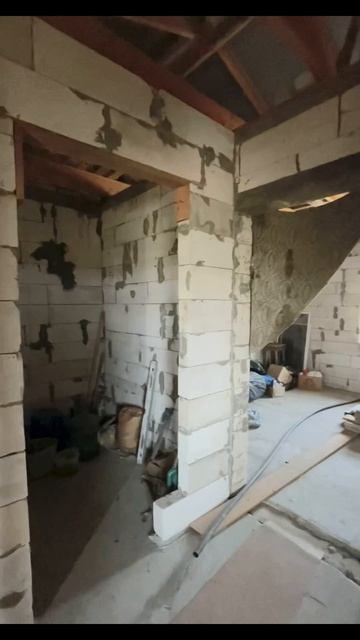 1749798320637219