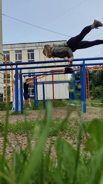 Брусья