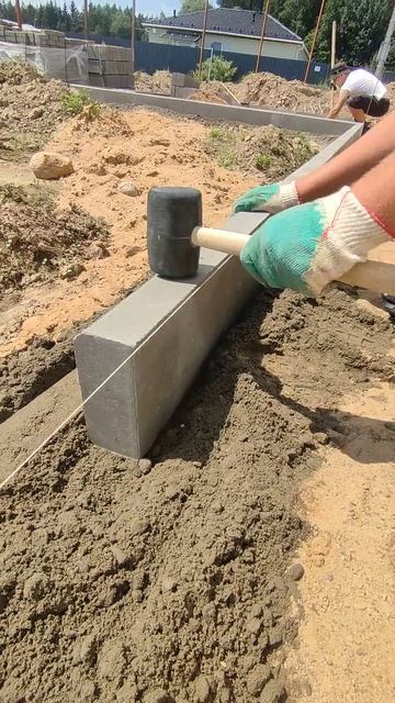 Установка бордюра/Строительство #стройка #благоустройство ##tools