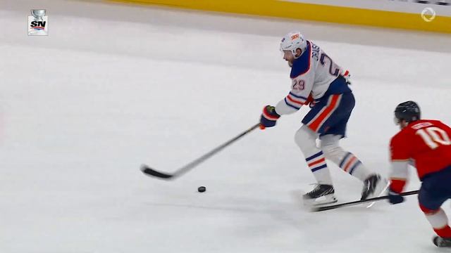 Gotta See It: Oilers' Leon Draisaitl Scores OT Winner With One Hand To Even Series