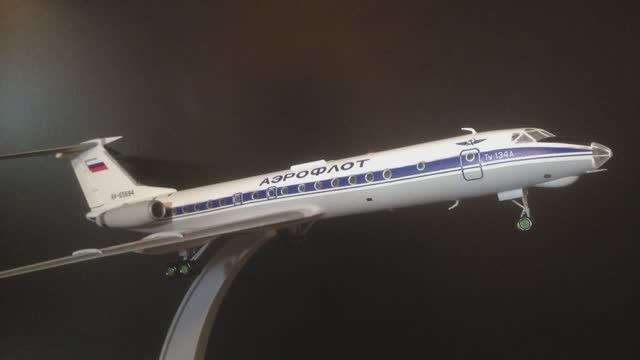 Ту-134