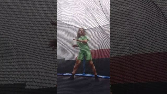 1000022605.mp4