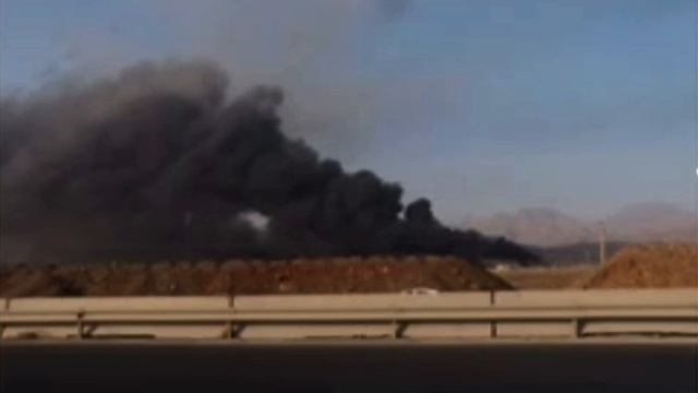 ‼️🇮🇷🏴☠️Чёрный дым идёт из ядерного объекта в Натанзе после ударов Израиля, убит ещё 1 ведущий уч