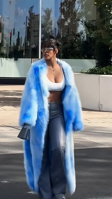 FjBGnEpdpzU - Beautiful Street Fashion Outfits Style #streetstyle #outfit #shorts