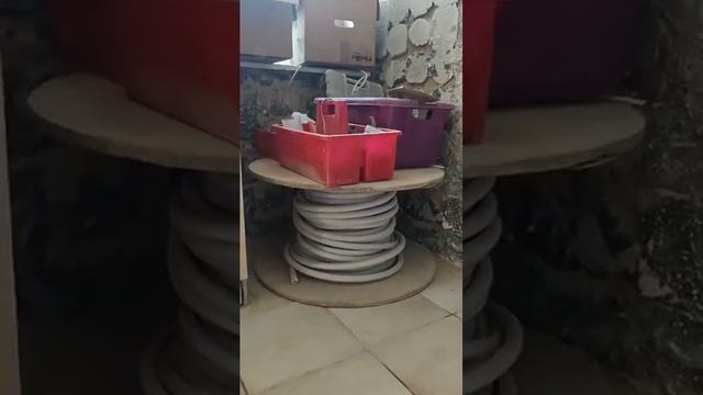 У многих тоненькие провода в доме всю жизнь. Мы делаем