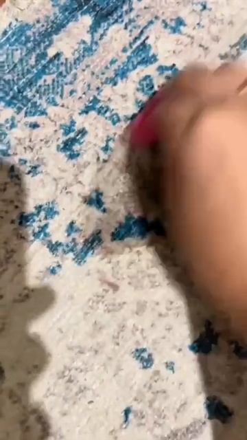 Чистим ковер содой