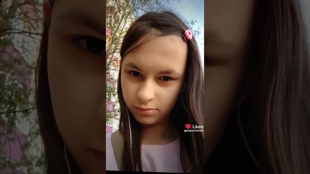 Like_7515415410114361656.mp4