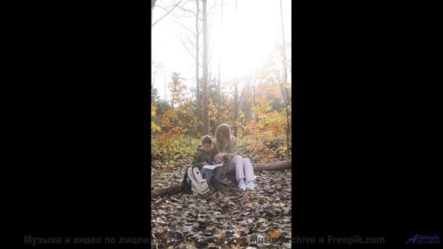 Эта музыка звучит особенно, когда её слушаешь, глядя в одни глаза - I Hate It Here -- selfpity -- Un