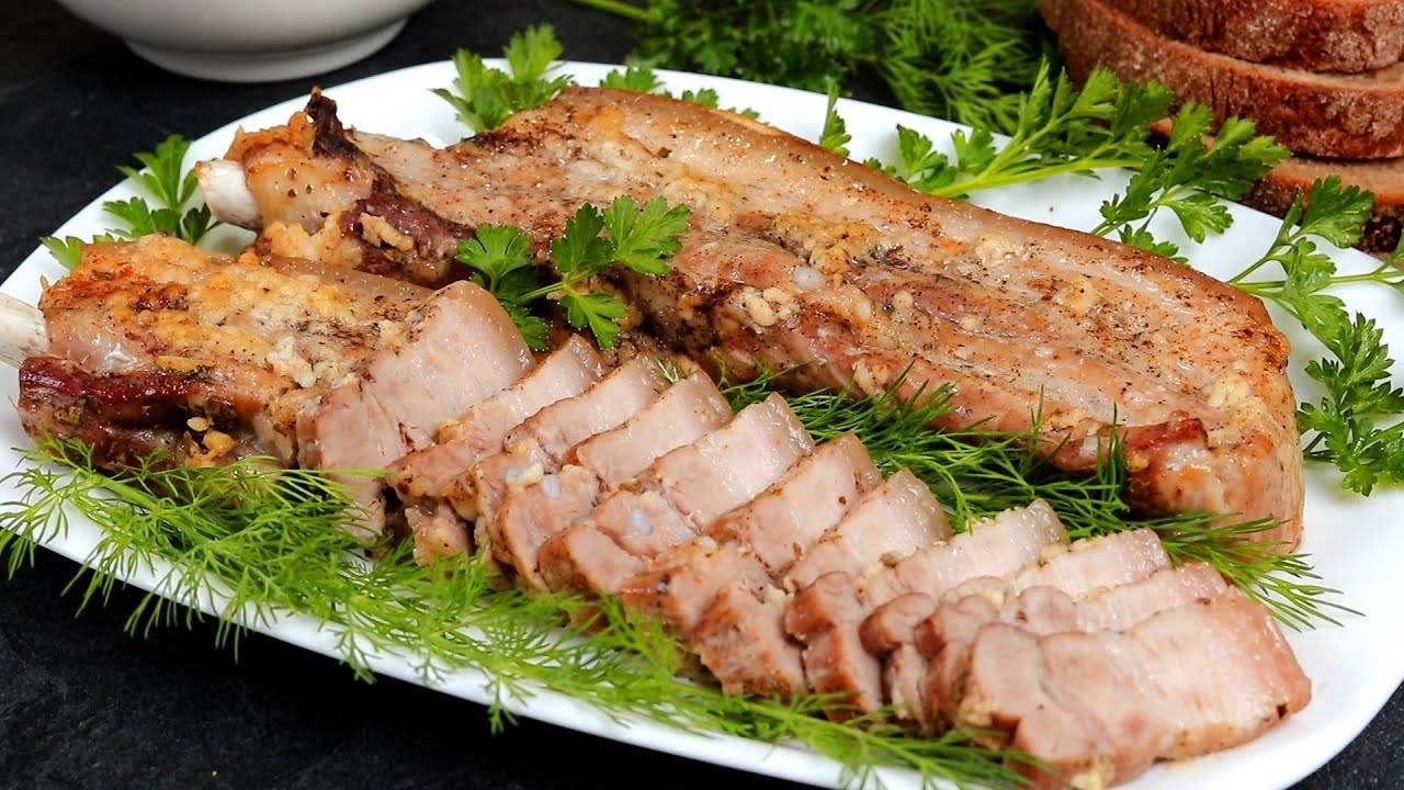 Сало как ДОМАШНЯЯ КОЛБАСА! ОЧЕНЬ вкусный и простой рецепт сала в духовке! Вкусные Советы