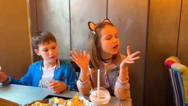 Мисс Кэйти и Мистер Макс (Miss Katy) Подарки на 7 ЛЕТ Мисс Кейти каналу