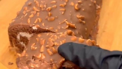 А ЧТО ВНУТРИ? ВКУСНЕЕ ЛЮБОГО ТОРТА. ШИКАРНЫЙ РУЛЕТ СНИ?