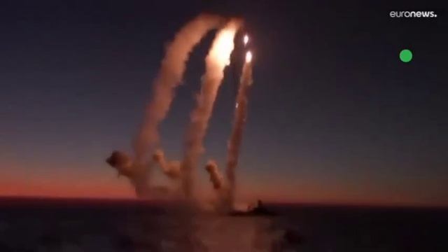 🇷🇺Третья волна иранских пусков, теперь еще и с воды.