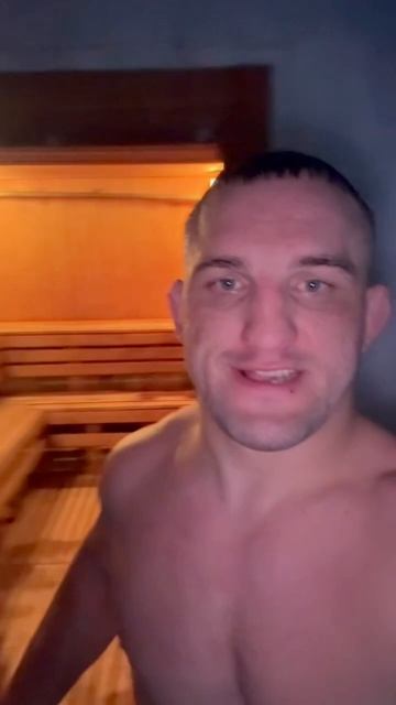 💥Влад Белаз: 
Всем спорт 💪
Я вернулся в зал 🔥