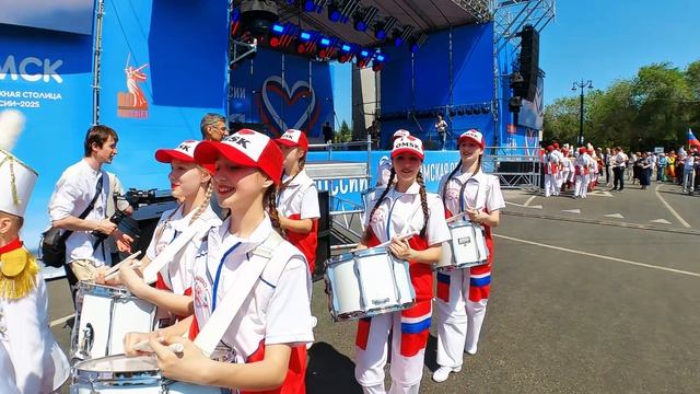 LIVE 12 июня, Омск отпраздновал День России с размахом! На площади Победы и других площ