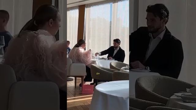Там где она учились, он преподавал🔥