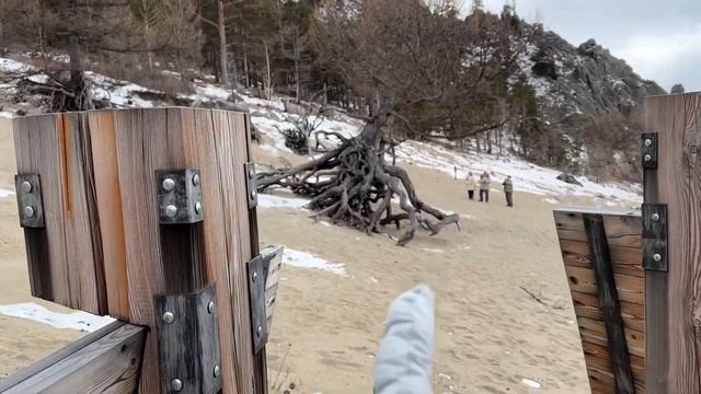 Байкал - катание на льду и дорога в Ольхон