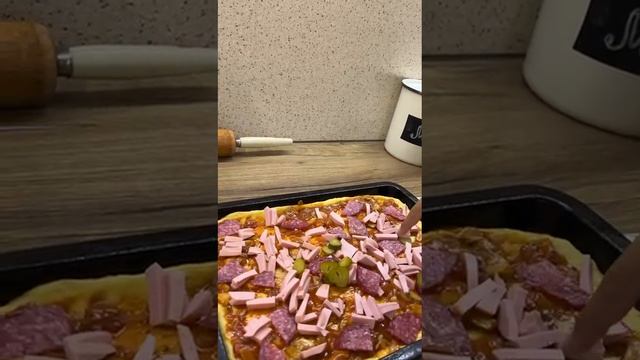 готовим пиццу на футбольную тему