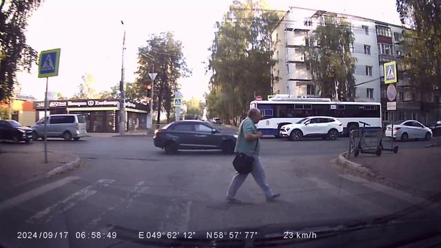 Жёсткое нарушение 5 правил ПДД, ул. Щорса