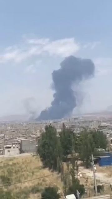 🇮🇱⚔️🇮🇷 Израиль нанес новые удары по северу Ирана

 ЦАХАЛ уничтожил иранскую авиабазу в Тебризе,