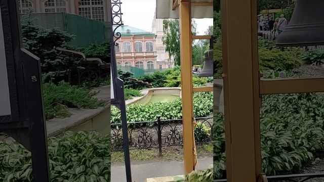 Что посмотреть в Александро - Невской Лавре?