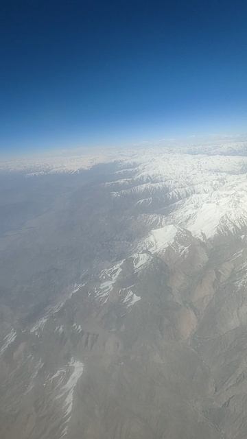 Полет над Гималаями