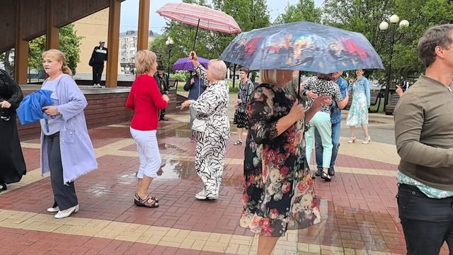Каждый хочет любить... 12.06.25...