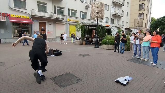 Танцы-трюки