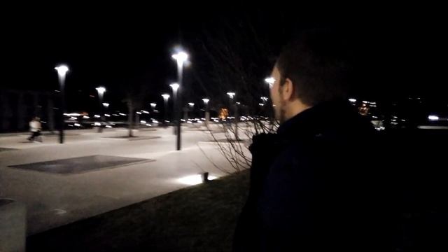 КРАСНОДАР, ПАРК ГАЛИЦКОГО ВЕЧЕРОМ
