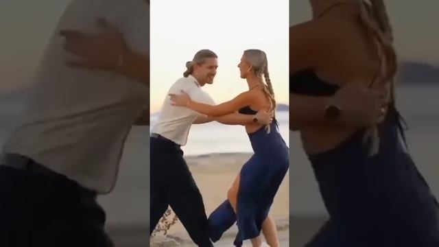 video_10099940857266.mp4