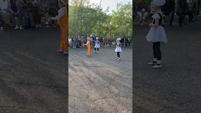 1000000828.mp4