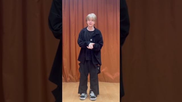 Видео-визитка. Стешин Адем 15 лет. Рост 158.