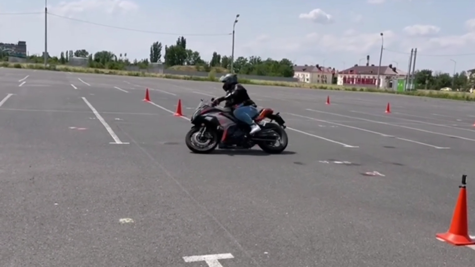GP2025/Stage2/Guseinov Hikmet/Yunda Tgm/heat1