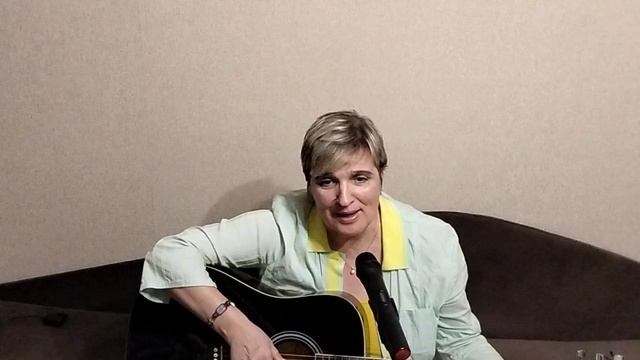 "Гляжу в озёра синие" под гитару.Продолжаем воспевать Россию♥️♥️♥️