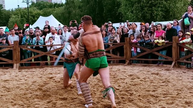 Выступление гладиаторов - "Времена и Эпохи"