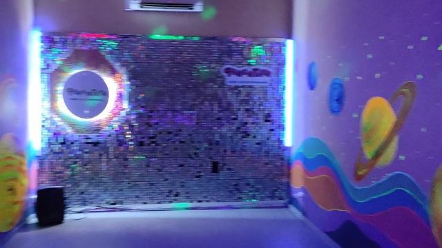 Комната Космос